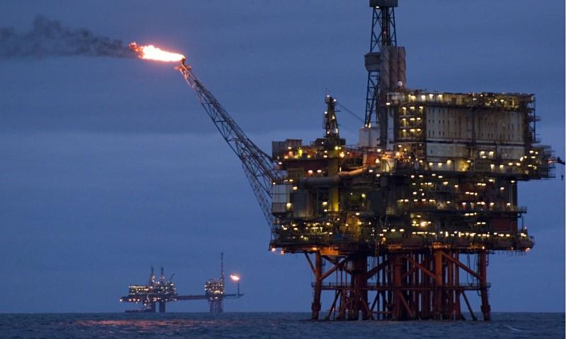 North-Sea-oil-rig-014-800x480.jpg